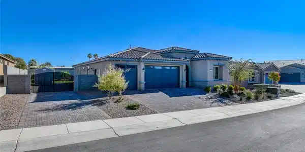 1429 Cattail Falls Street