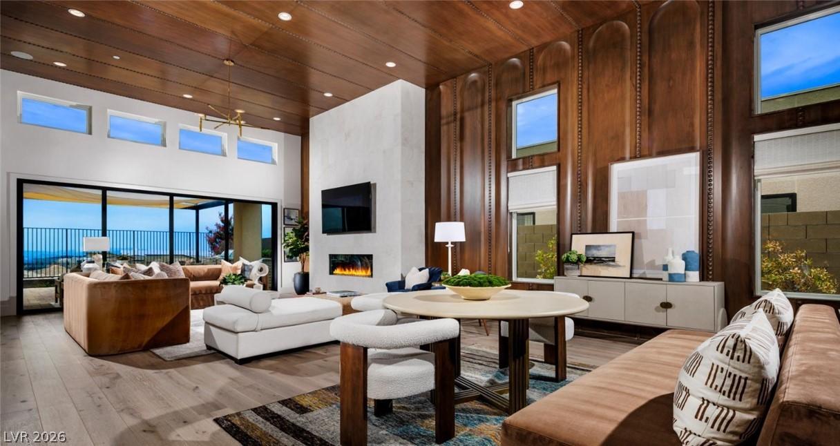 Image 4: Model Home