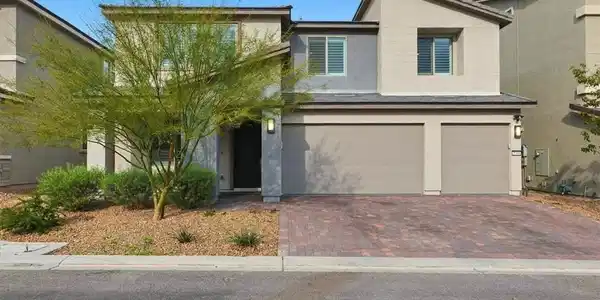 5366 Purple Moon Avenue