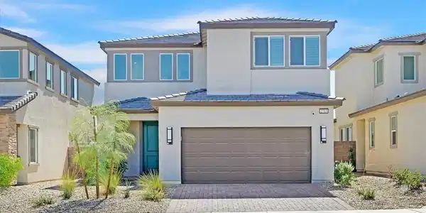 2713 Royal Tourist Road