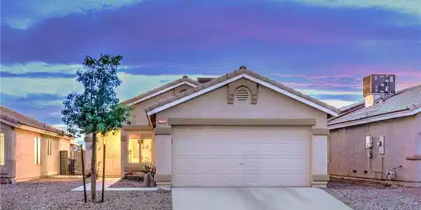 2595 Amber Crest Street