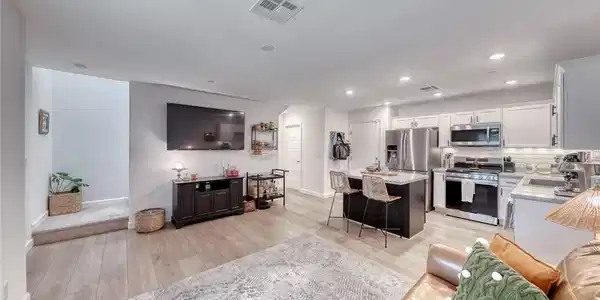 719 Pickled Pepper Place