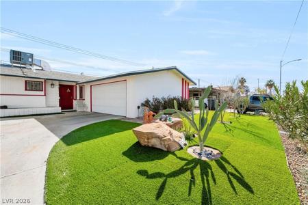 1208 Saylor Way