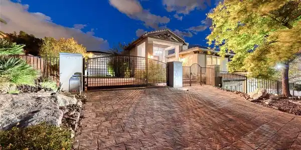 1164 Christian Road
