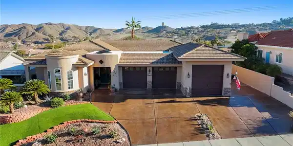 637 Marina Drive