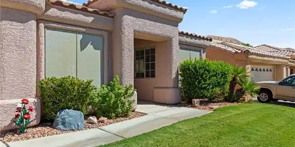 479 Ruby Drive