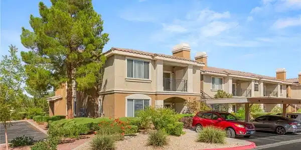 2900 Sunridge Heights Parkway