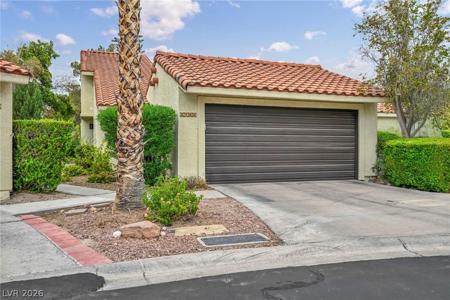 2768 Tentsmuir Place
