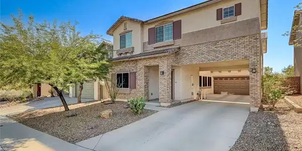 8485 Gardena Hills Avenue
