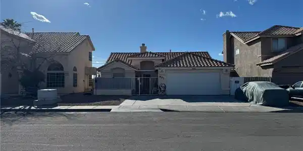 807 Zinnia Circle