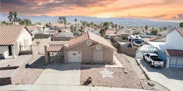 3048 Soledad Drive