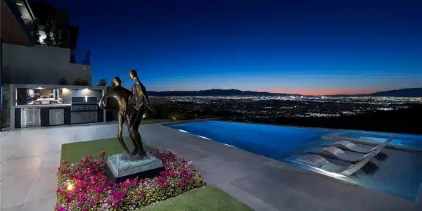 496 Overlook Rim Drive