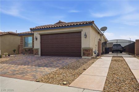 2061 Hunt Woods Court