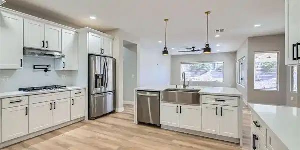 3017 Walnut Park Court