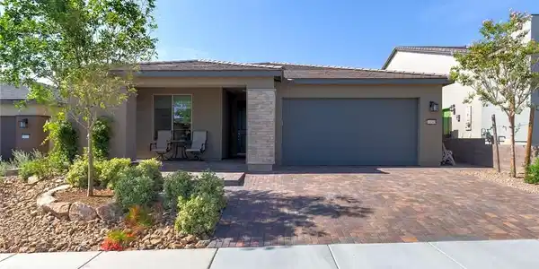 10049 Cardinal Knoll Avenue