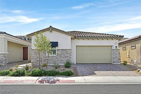 111 Ibiza Lake Drive