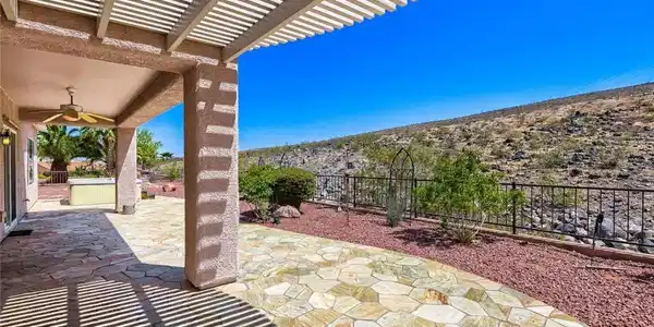 2090 Gunnison Place