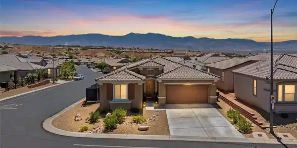 1326 Catalina Ridge