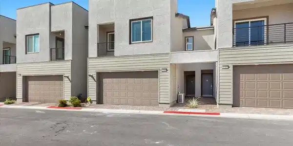 1505 Eliana Crossing Place