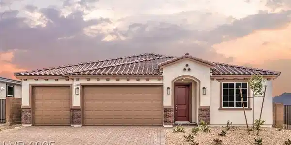 1521 Kaylis Cove Place