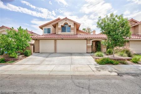 2912 Moonlight Bay Lane