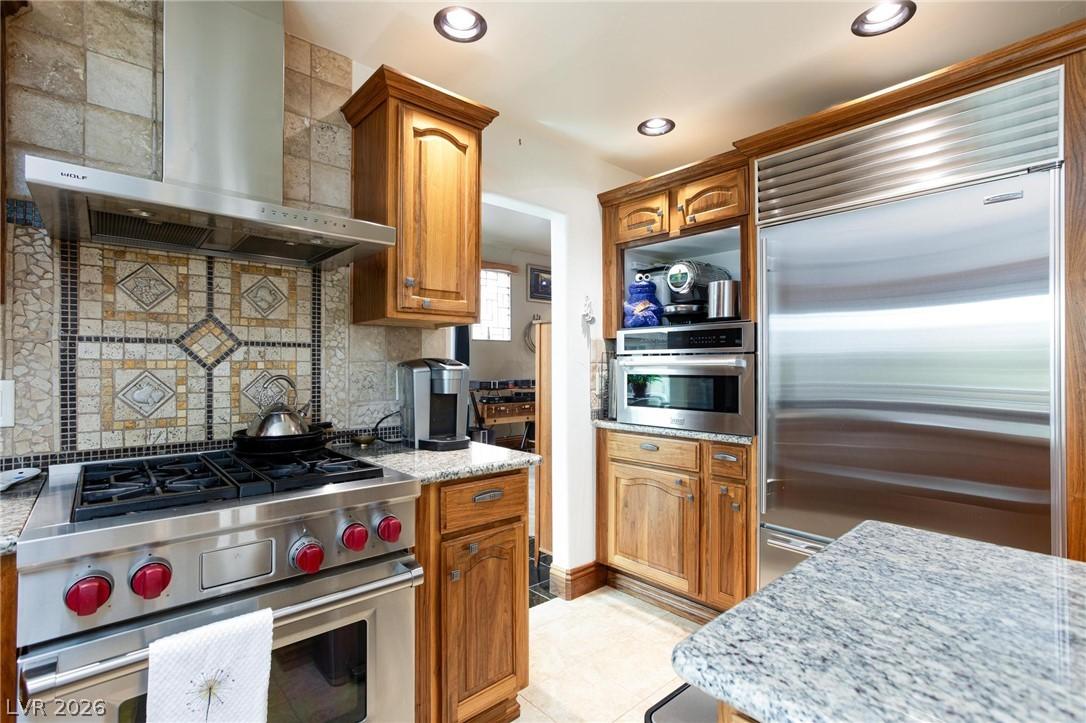 Image 3: Culinary delights await in this chef's kitchen, sh