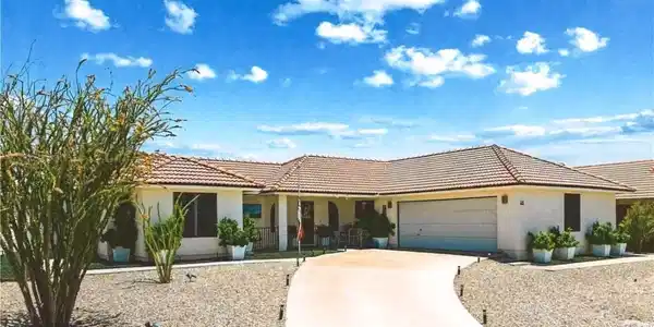 40 Palm Gardens Drive