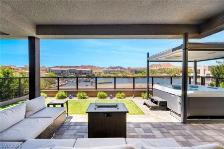 16 Heron Harbour Drive