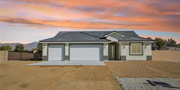 3141 S Burning Tree Court