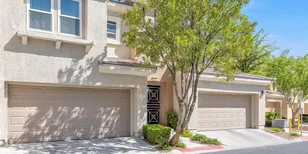 10620 Amber Ridge Drive