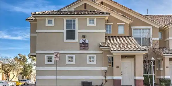 5855 Valley Drive