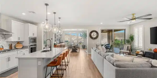 14 Autumn Palm Avenue
