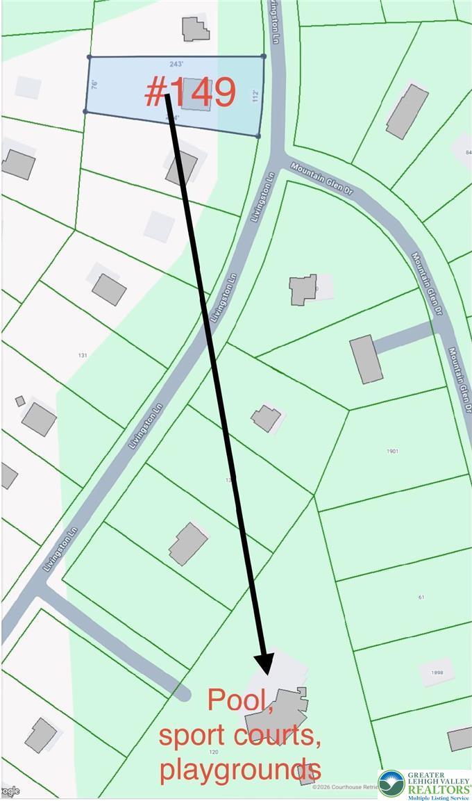 Image 2: Just moments from the HOA&rsquo; pool, and recreation ar