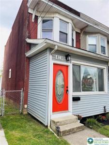 823 Spring Street