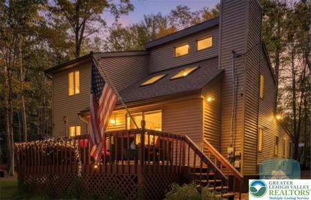 72 CREEKVIEW Drive E