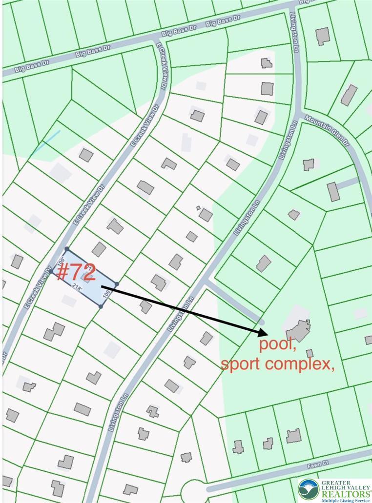 Image 2: Just a short walk to all the HOA amenities!