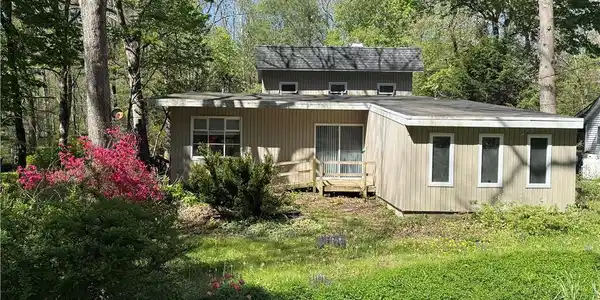102 Creek Drive