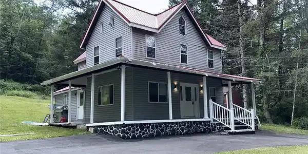 1215 Upper Seese Hill