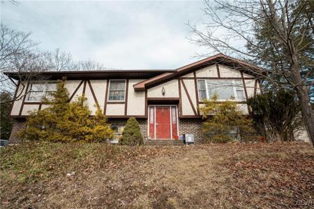6 Apache Drive