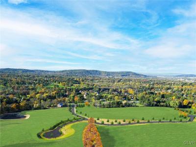 2602 Saddleback Lane