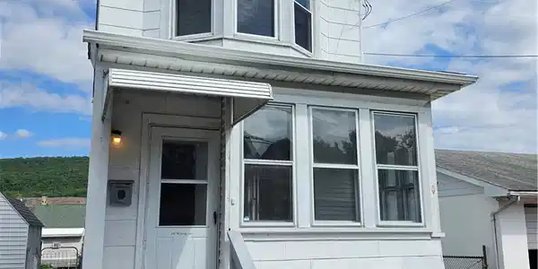 131 Early Avenue