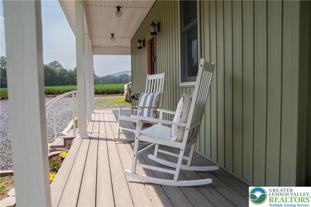 4308 Mountain Road