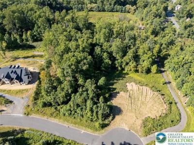 Saucon Ridge Road
