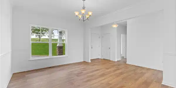 Image 4: Dining Room *Photos shown are of previously built