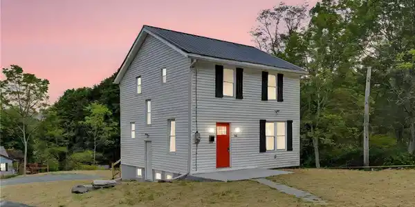 111 Hillside Drive