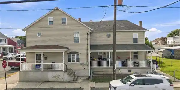 54 E White Street