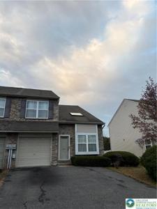 5619 Stonecroft Lane