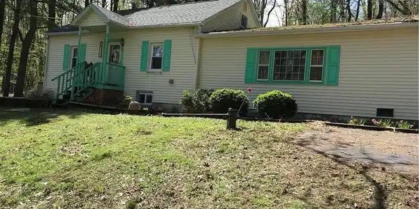 1712 Stonesthrow Road