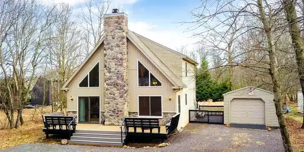 57 Bishop Circle