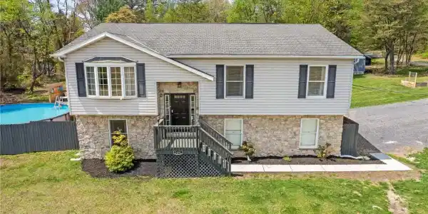 2501 Cherry Hill Road